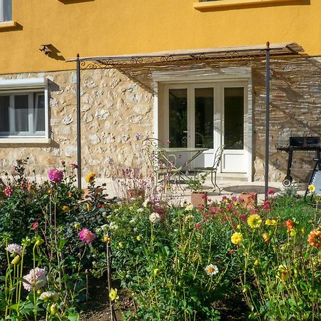 Gite De L'Ancienne Gare Buis-les-Baronnies Exterior foto